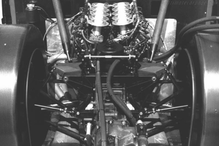 Copyright ultimatecarpage.com & Dutch Alfa Romeo Owners Club.