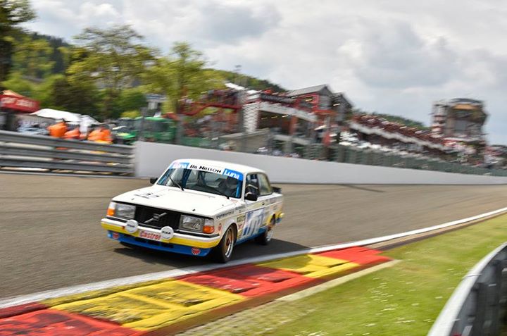 The original 1984 Luna Sportpromotion Volvo 240T Grp. A being raced in historics.
